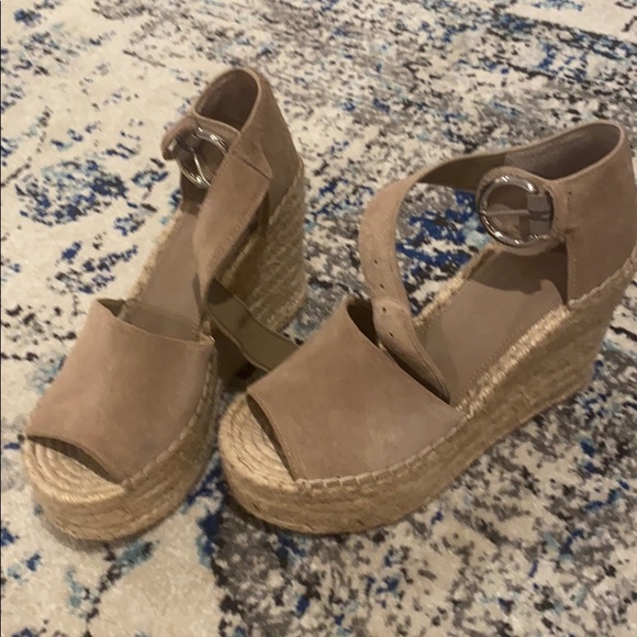 marc fisher espadrille wedge tan - Picture 2 of 4